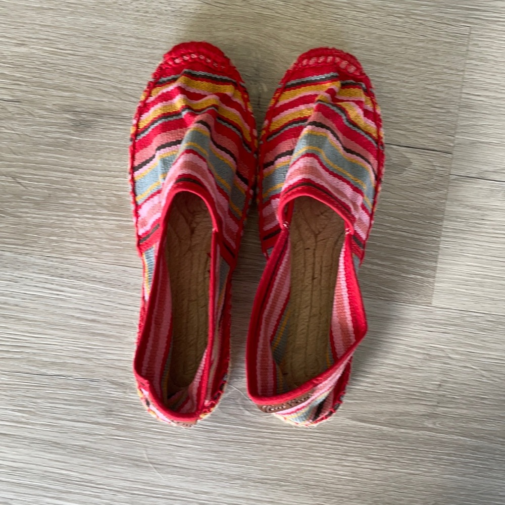 Toni Pons - Slip on Espadrille Never Worn